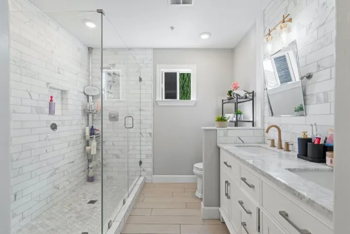 16935 Pine Way, Morgan Hill, California 95037