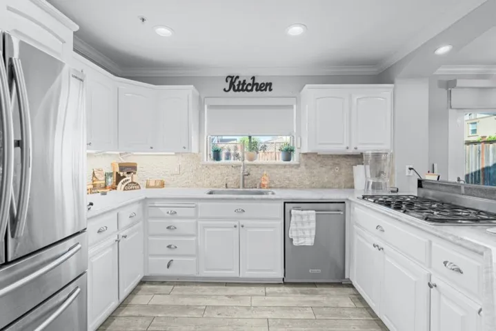 16935 Pine Way, Morgan Hill, California 95037