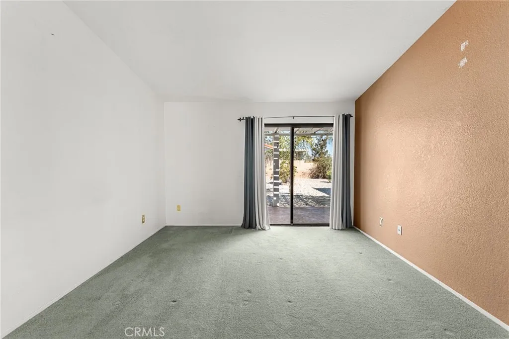 22658 Canyon Lake Drive N, Canyon Lake, California 92587 home-pic-11