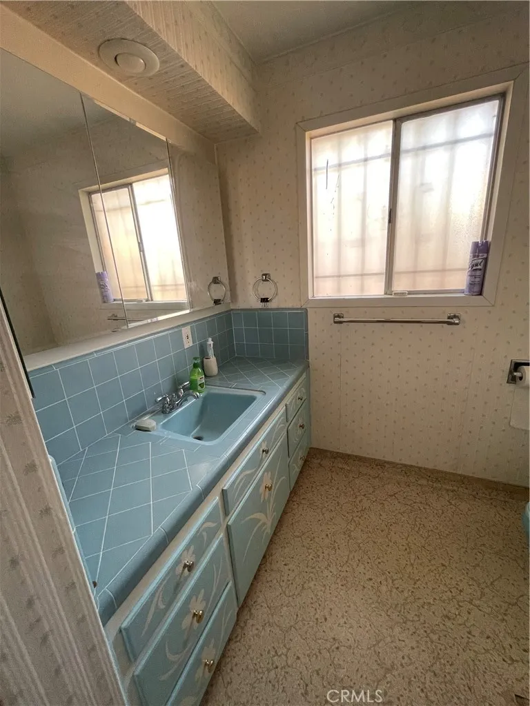 1168 Palm Avenue, Beaumont, California 92223 home-pic-16