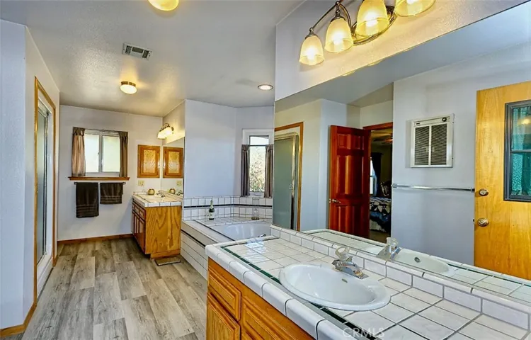 13152 Mission Street, Oak Hills, California 92344