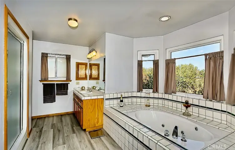 13152 Mission Street, Oak Hills, California 92344