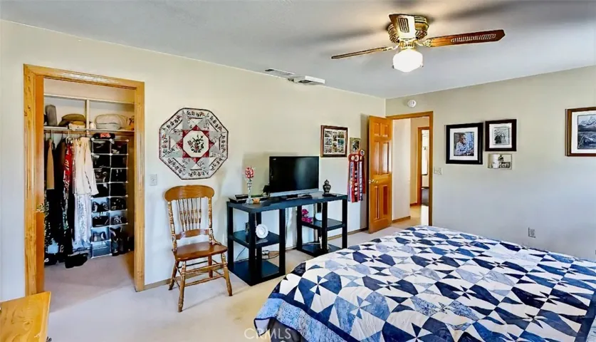 13152 Mission Street, Oak Hills, California 92344