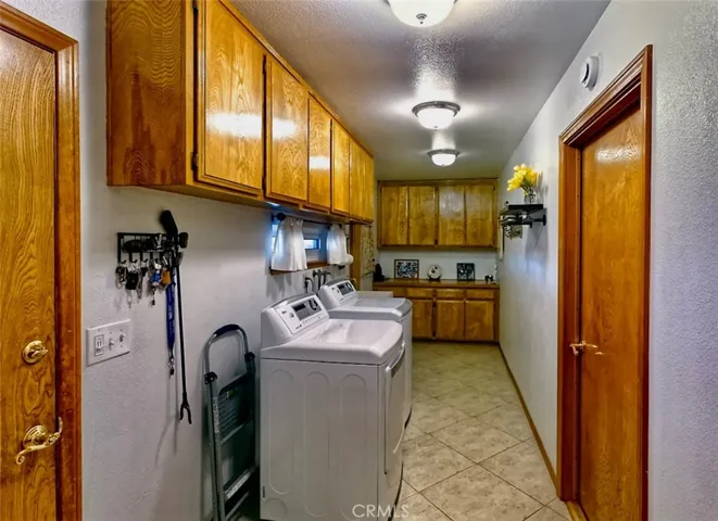 13152 Mission Street, Oak Hills, California 92344