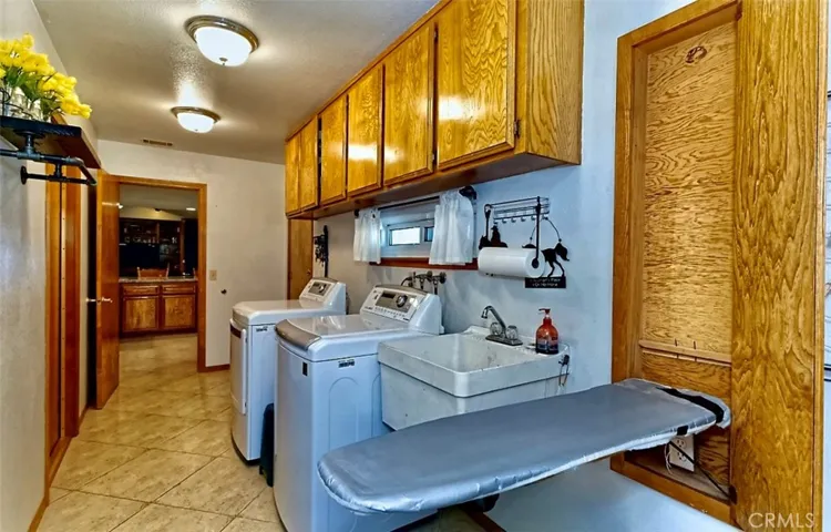 13152 Mission Street, Oak Hills, California 92344
