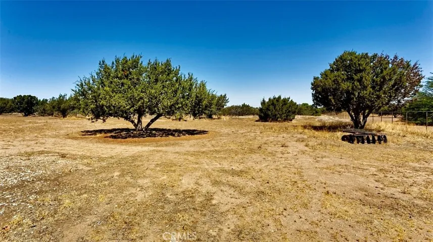 13152 Mission Street, Oak Hills, California 92344