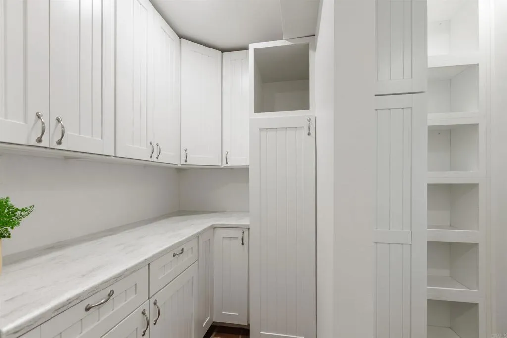 6817 Vianda Ct Court, Carlsbad, California 92009 home-pic-54