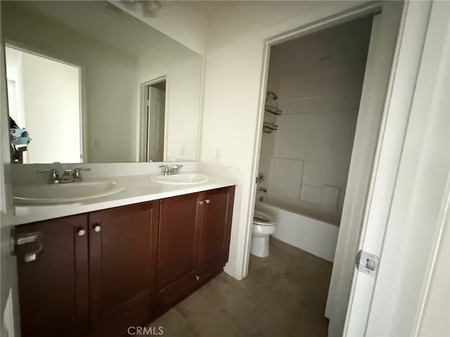 Upstairs full bath 2