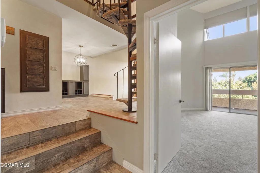 3306 Darby Street 402, Simi Valley, California 93063 home-pic-13