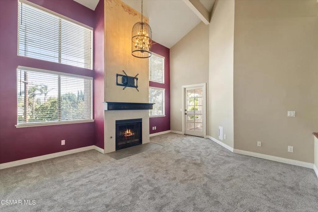 3306 Darby Street 402, Simi Valley, California 93063 home-pic-4