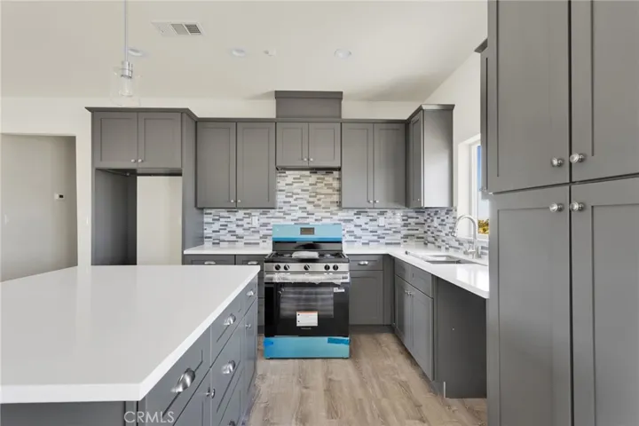 12015 Rosado Road, Pinon Hills, California 92372