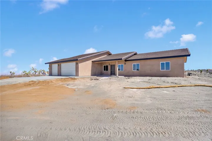 12015 Rosado Road, Pinon Hills, California 92372