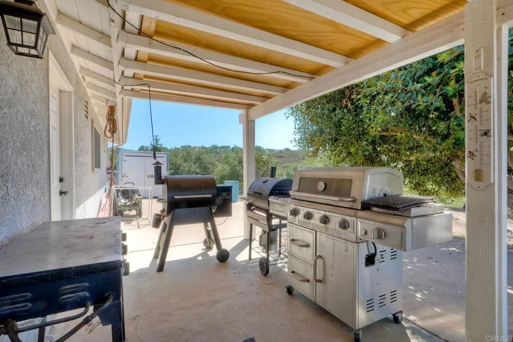 19205 Marshall Way, Valley Center, California 92082 home-pic-30