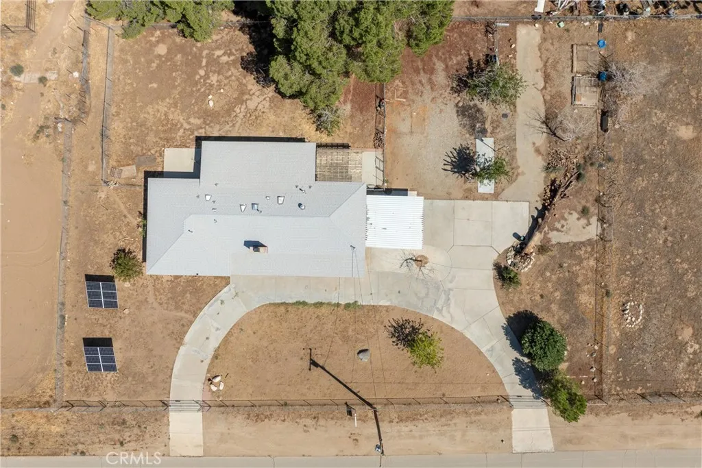 1729 W Avenue N8, Palmdale, California 93551 home-pic-19