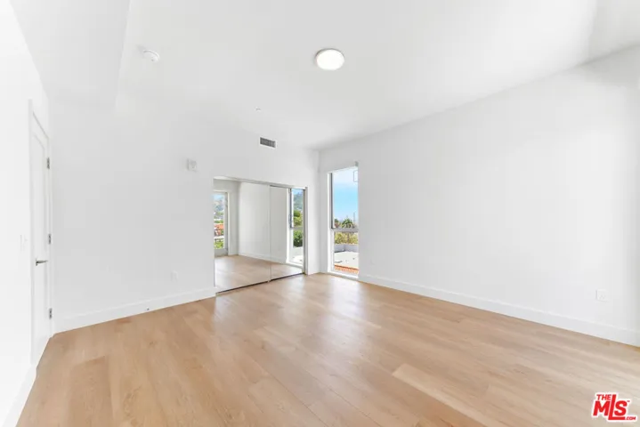 1001 N Fairfax Avenue Ph4, West Hollywood, California 90046