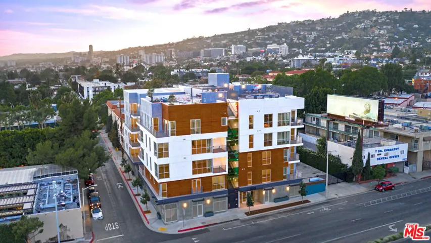 1001 N Fairfax Avenue Ph4, West Hollywood, California 90046