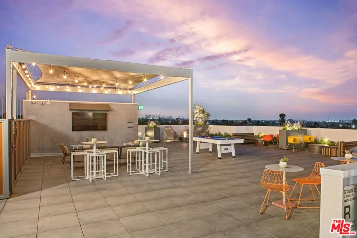 1001 N Fairfax Avenue Ph4, West Hollywood, California 90046