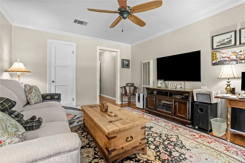 4758 El Molino Avenue, Riverside, California 92504 home-pic-20