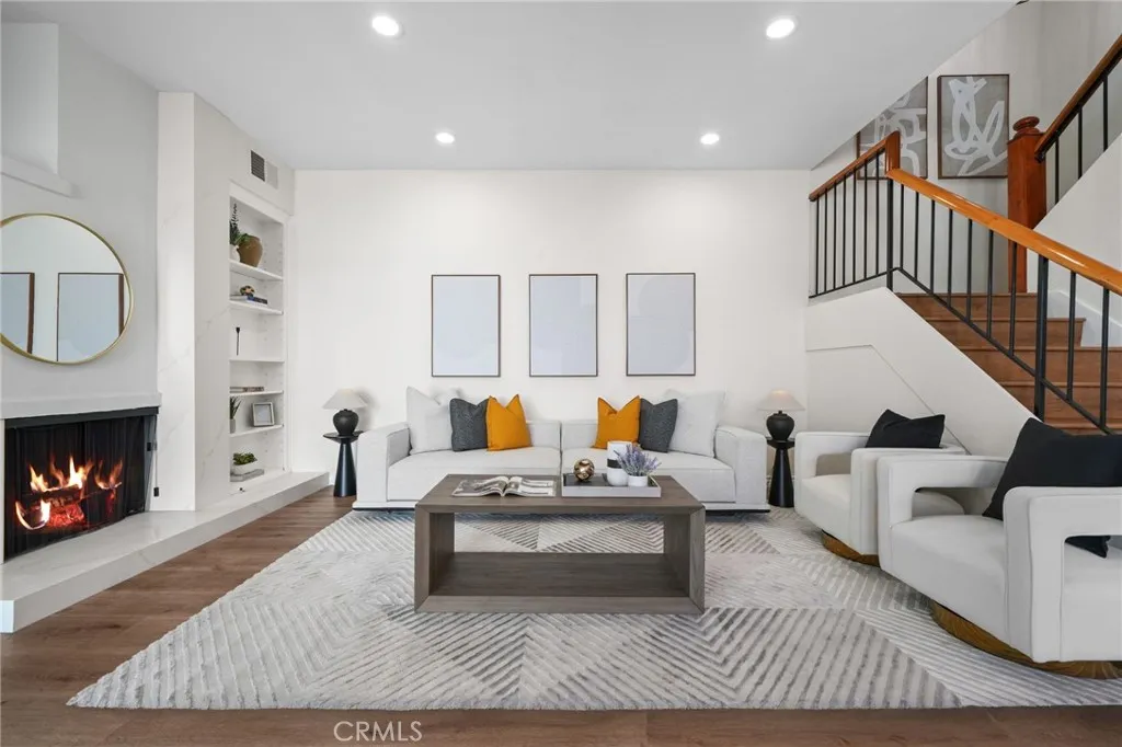 30 Woodland Drive, Irvine, California 92604 home-pic-6