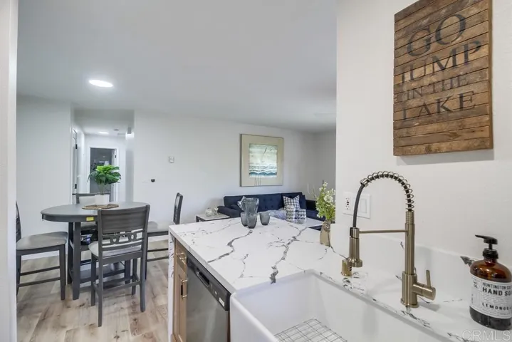 6548 Bell Bluff Avenue, San Diego, California 92119