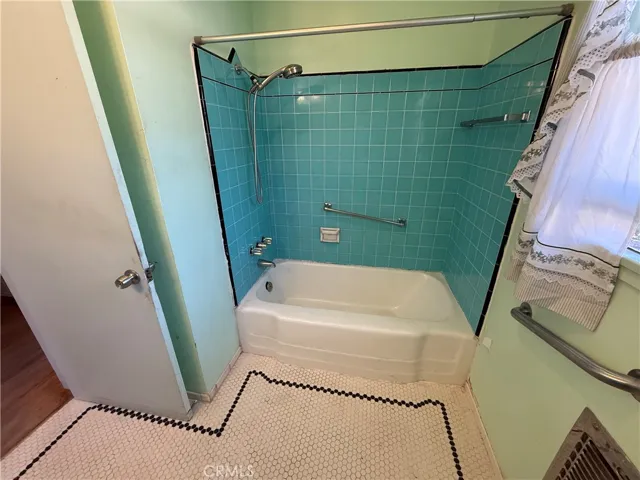 643 Mitchell Drive, San Luis Obispo, California 93401