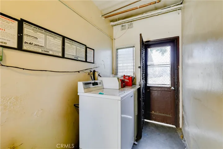 517 E 97th Street, Inglewood, California 90301