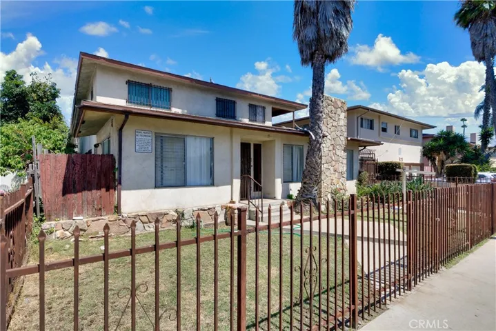 517 E 97th Street, Inglewood, California 90301