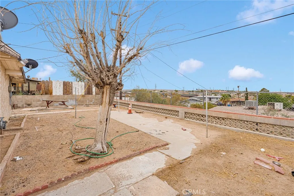540 Frances Drive, Barstow, California 92311 home-pic-23