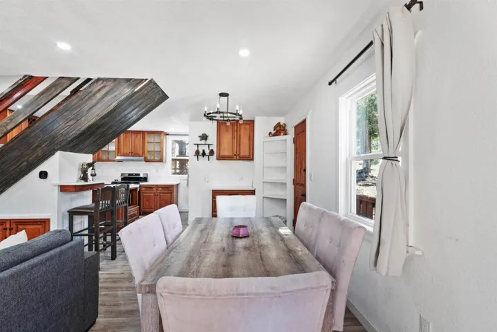 193 Riverside Ave, Sugarloaf, California 92386