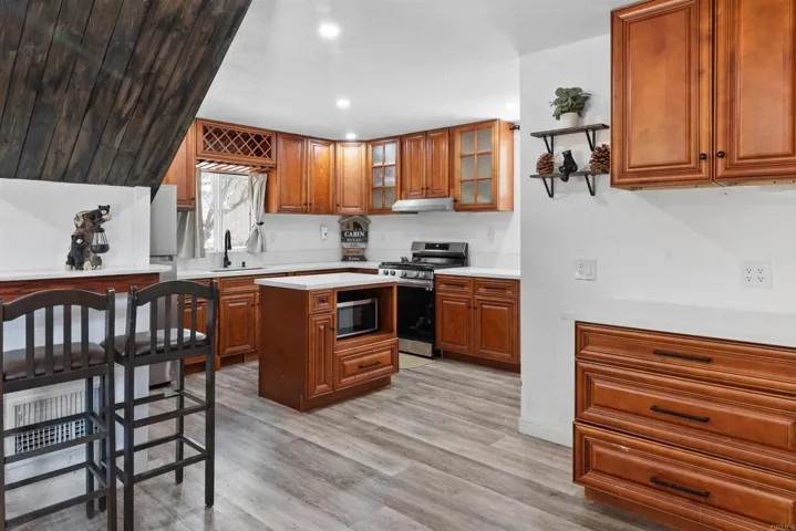 193 Riverside Ave, Sugarloaf, California 92386