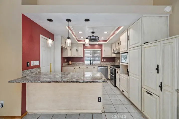 36324 43rd St E, Palmdale, California 93552