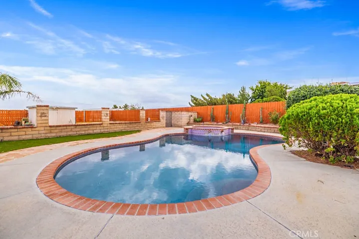 36324 43rd St E, Palmdale, California 93552