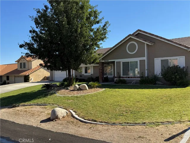 36324 43rd St E, Palmdale, California 93552