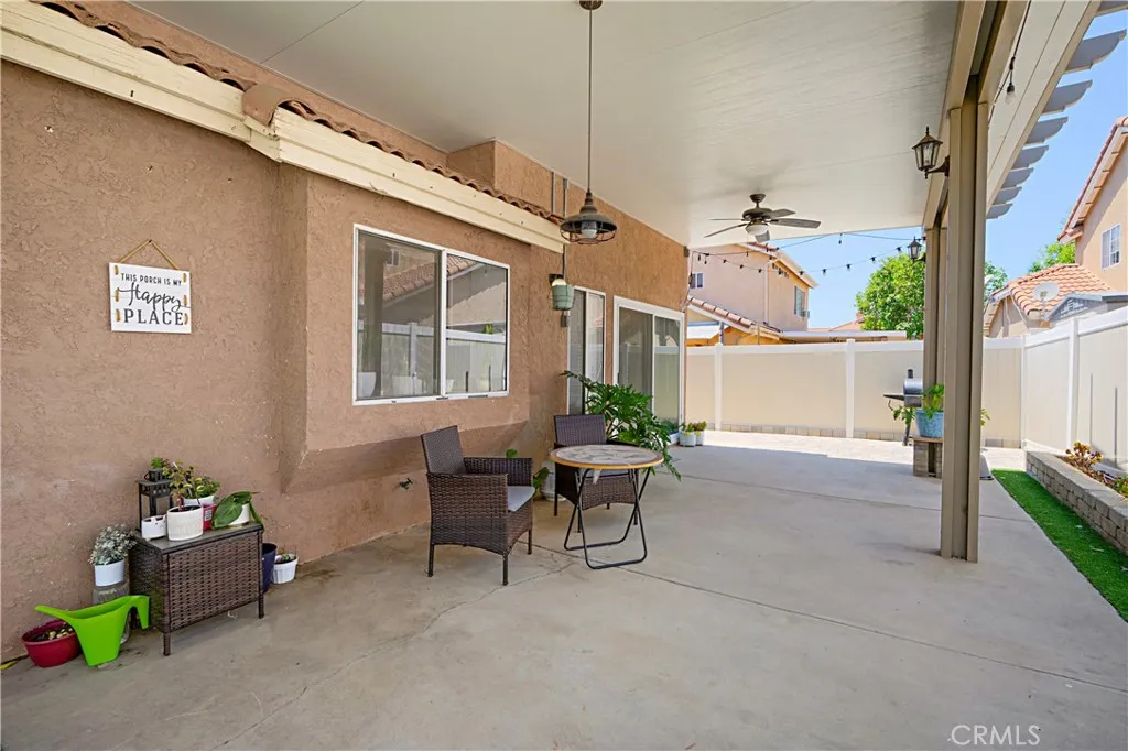 1605 Knox Circle, Corona, California 92879 home-pic-25