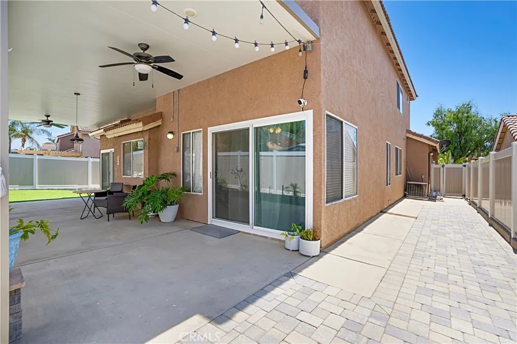 1605 Knox Circle, Corona, California 92879 home-pic-26