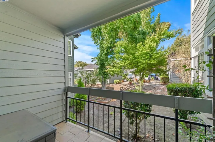 7595 Canyon Meadow Cir C, Pleasanton, California 94588