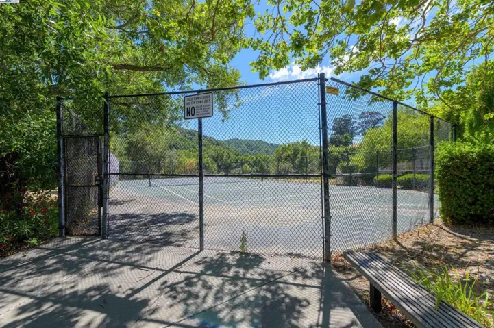 7595 Canyon Meadow Cir C, Pleasanton, California 94588