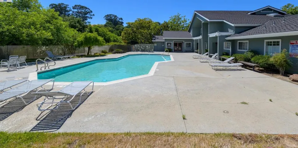 7595 Canyon Meadow Cir C, Pleasanton, California 94588