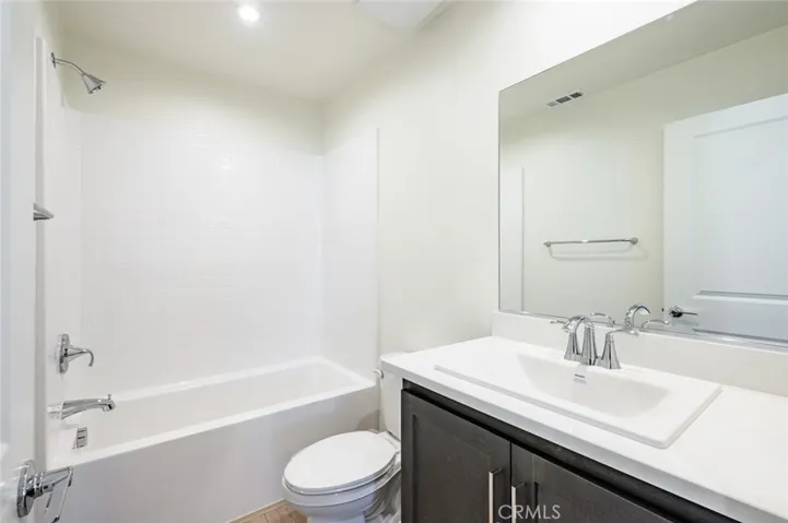 15589 Asana Way, Fontana, California 92336