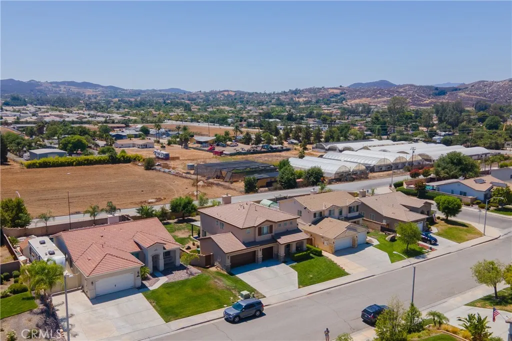 26149 Sierra Sky Street, Menifee, California 92584 home-pic-33