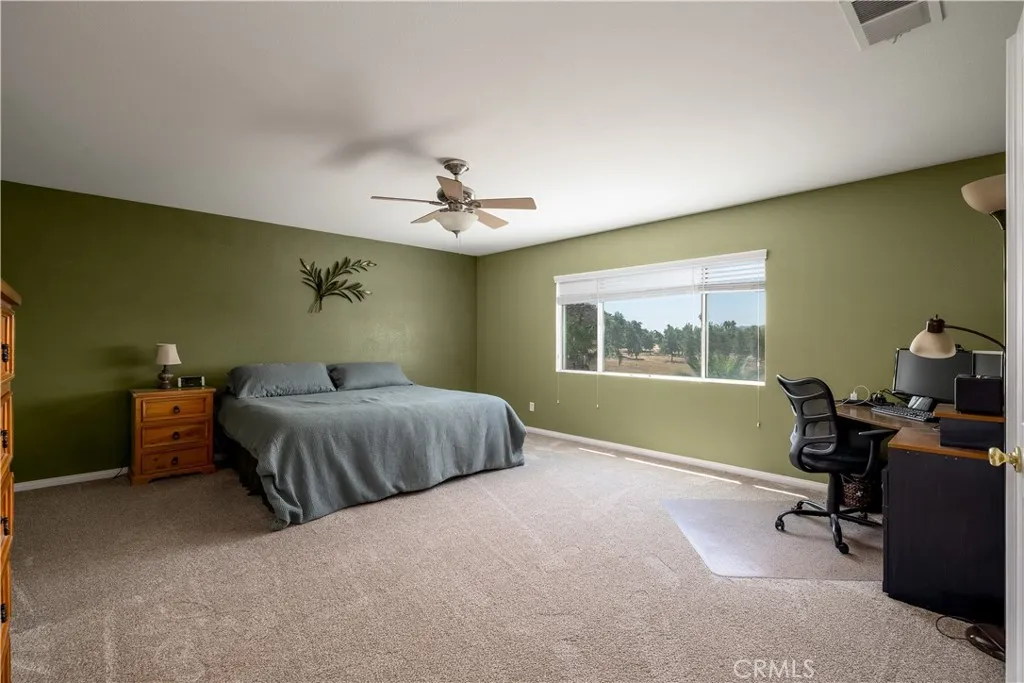 26149 Sierra Sky Street, Menifee, California 92584 home-pic-16