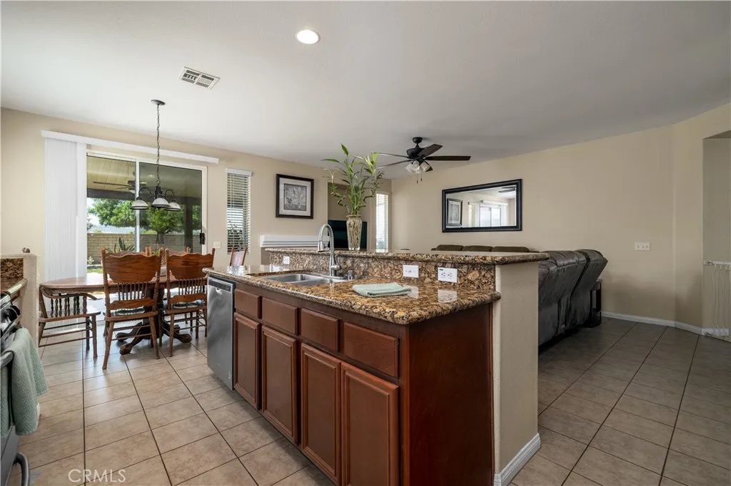 26149 Sierra Sky Street, Menifee, California 92584 home-pic-5
