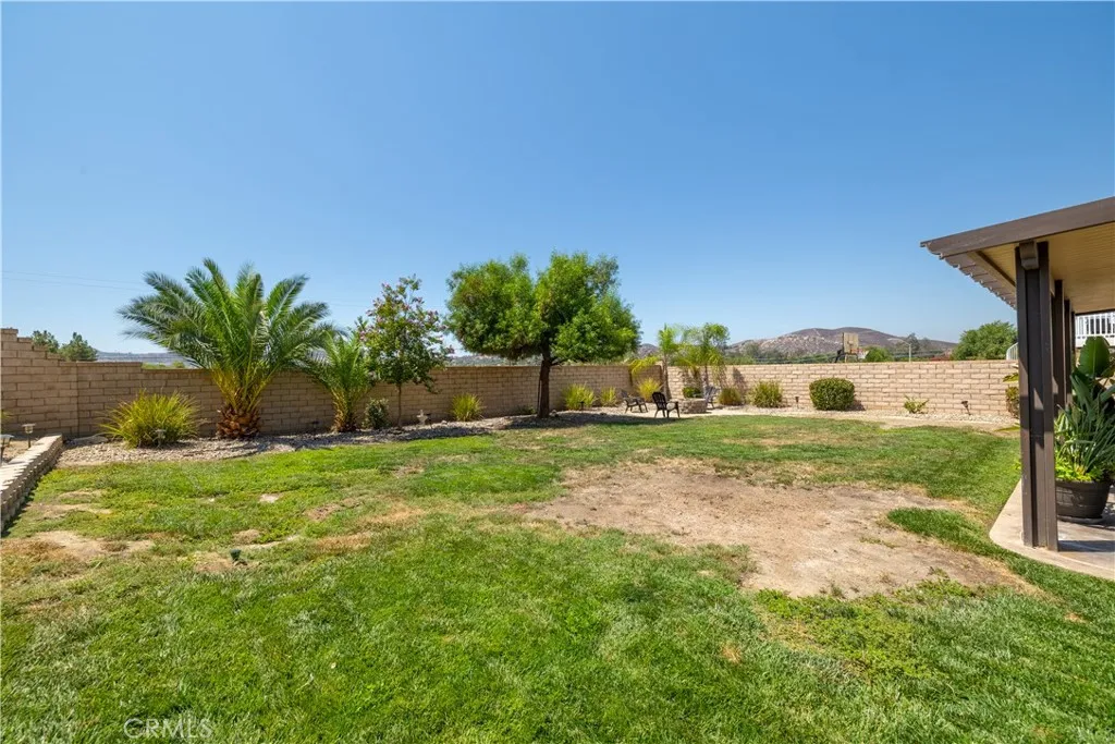 26149 Sierra Sky Street, Menifee, California 92584 home-pic-23