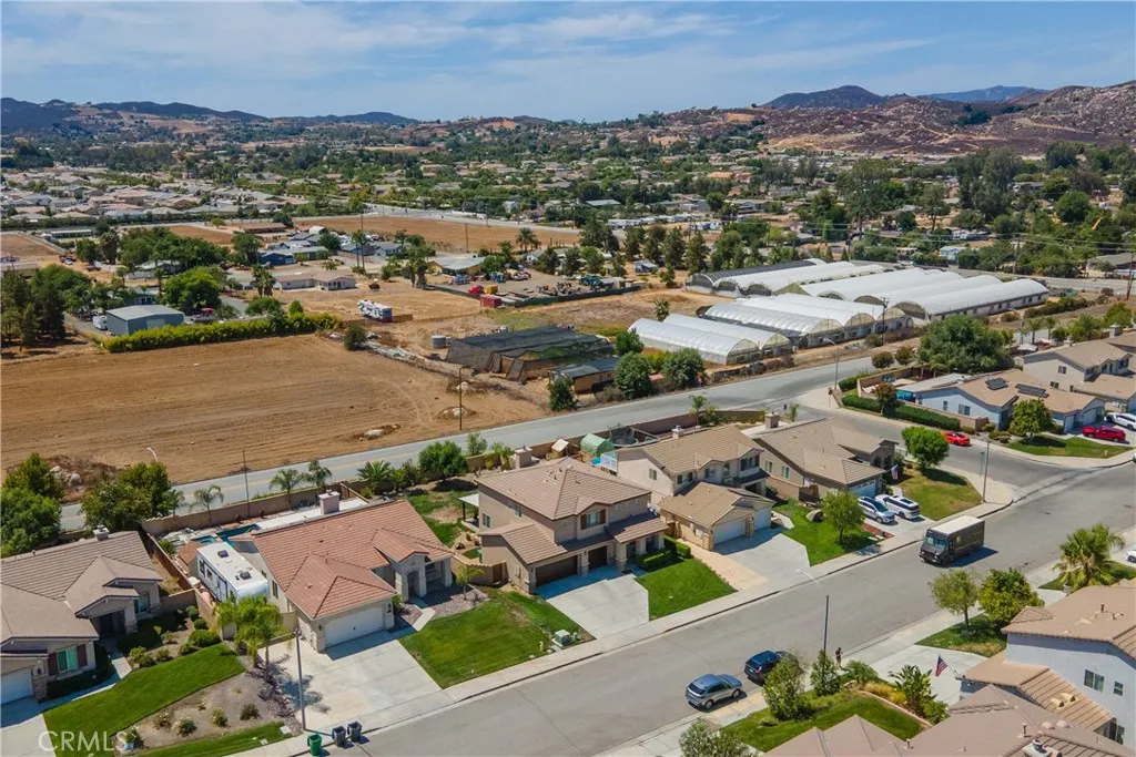 26149 Sierra Sky Street, Menifee, California 92584 home-pic-35
