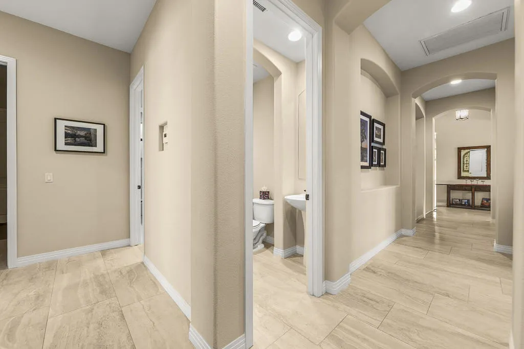 81129 Soaring Hawk Court, Indio, California 92201 home-pic-35