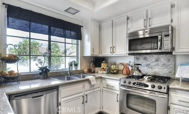 10 Southampton, Irvine, California 92620