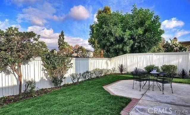 10 Southampton, Irvine, California 92620