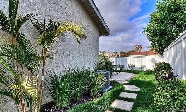 10 Southampton, Irvine, California 92620
