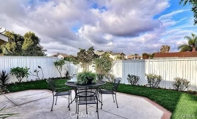 10 Southampton, Irvine, California 92620