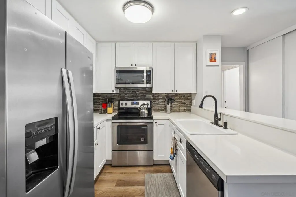 4600 Lamont St  home-pic-2